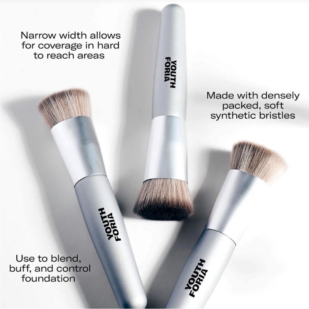 YOUTHFORIA OVAL FOUNDATION BRUSH - Picture 4 of 6